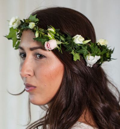 Sommerlig blomsterkrans i duse farger Sommerlig blomsterkrans i duse farger
